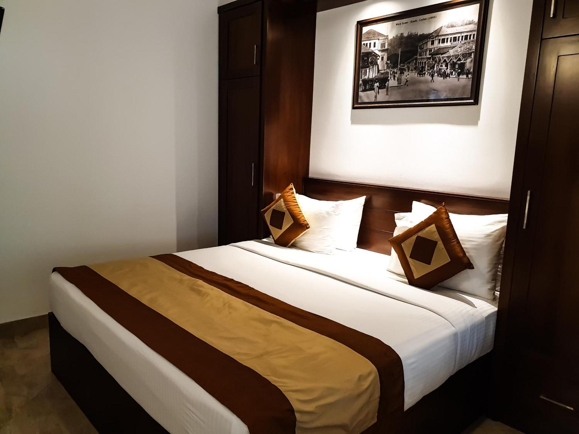 Samindra Villa Kandy Esterno foto