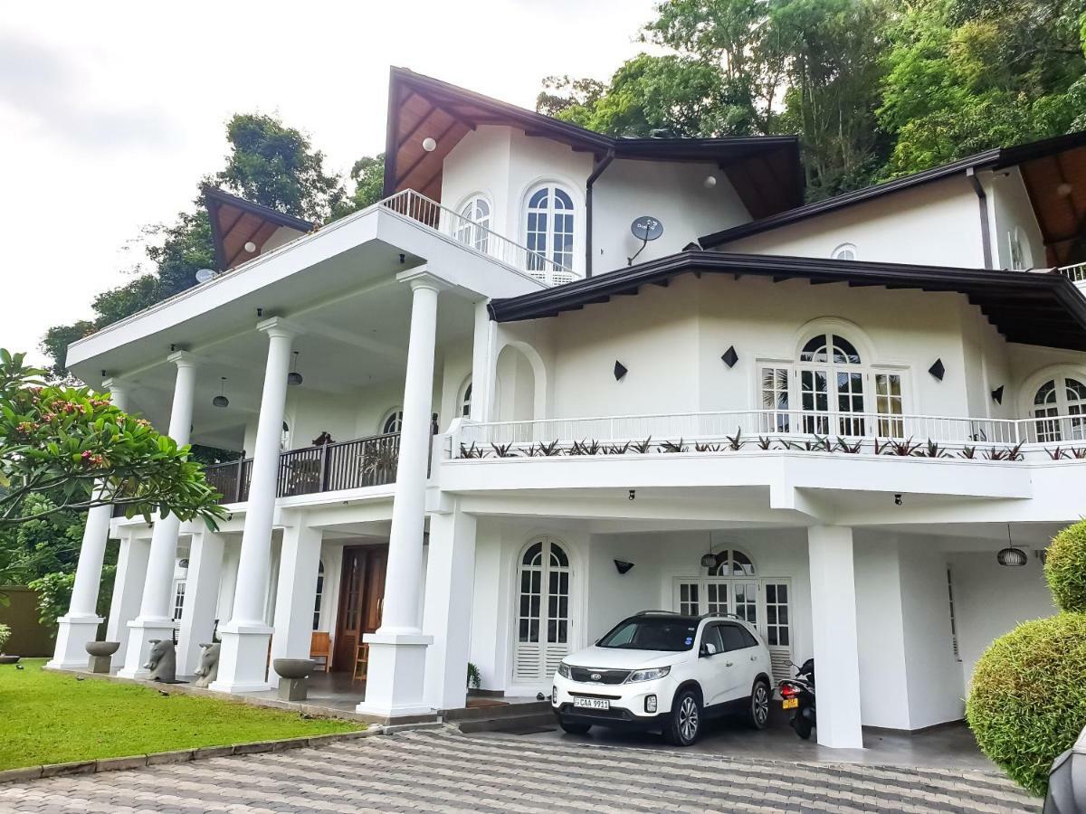 Samindra Villa Kandy Esterno foto