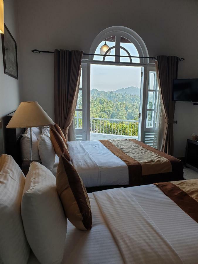 Samindra Villa Kandy Esterno foto